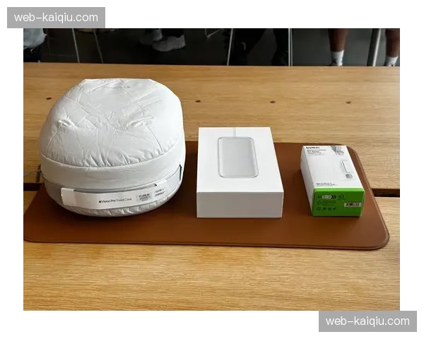 通讯:苹果Vision Pro与NBA联盟延长合作,2026-27赛季将推出专属沉浸式观赛订阅包 通讯:苹果Vision Pro与NBA联盟延长合作,2026-27赛季将推出专属沉浸式观赛订阅包